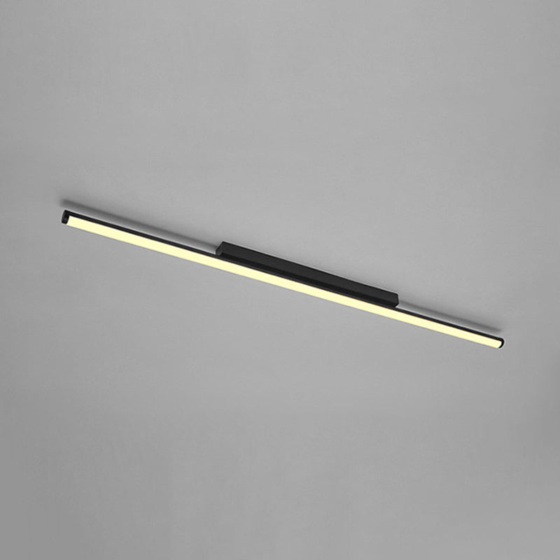 Lineare Deckenleuchte im minimalistischen Stil, LED-Beleuchtung aus Metall in Deckennähe