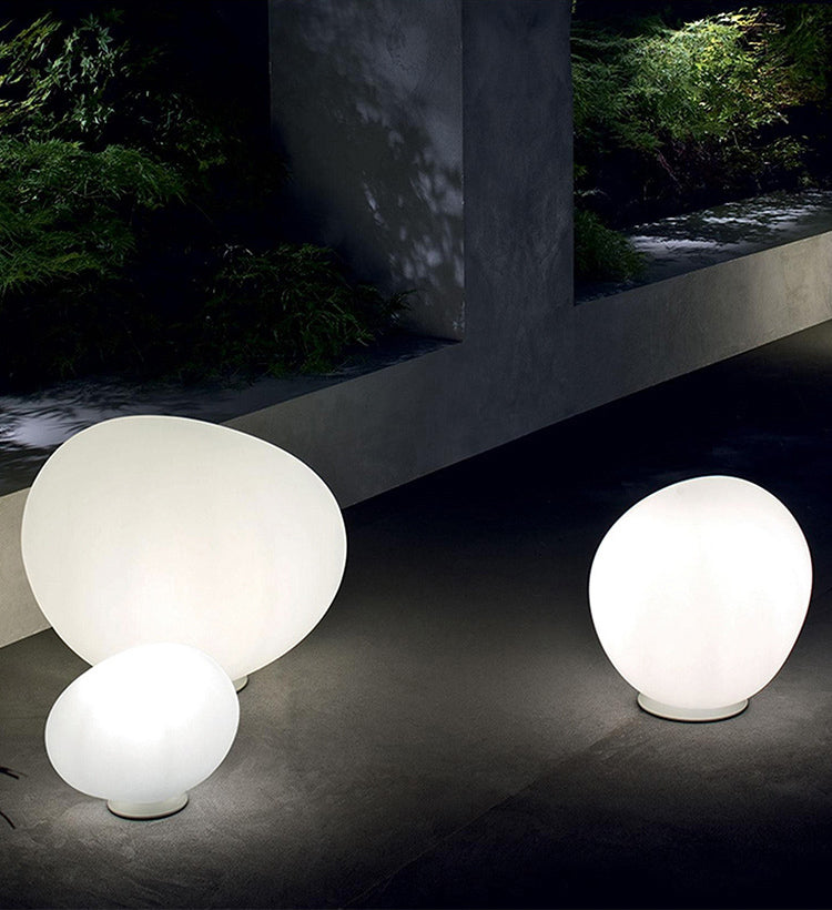 Modern Minimalist Style Spherical Table Lamp Glass 1 Light Table Light for Bedroom