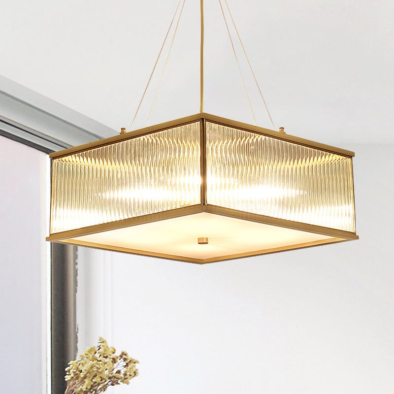 Square Clear Faceted Crystal Suspension Lampe postmoderne 4 Lichter Messing Hanging Kronleuchter