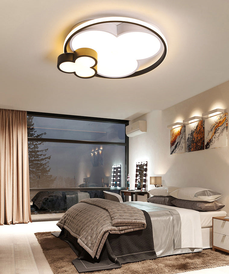 Plafonnier LED moderne en forme de prune en acrylique pour chambre à coucher, plafonnier LED en noir et blanc