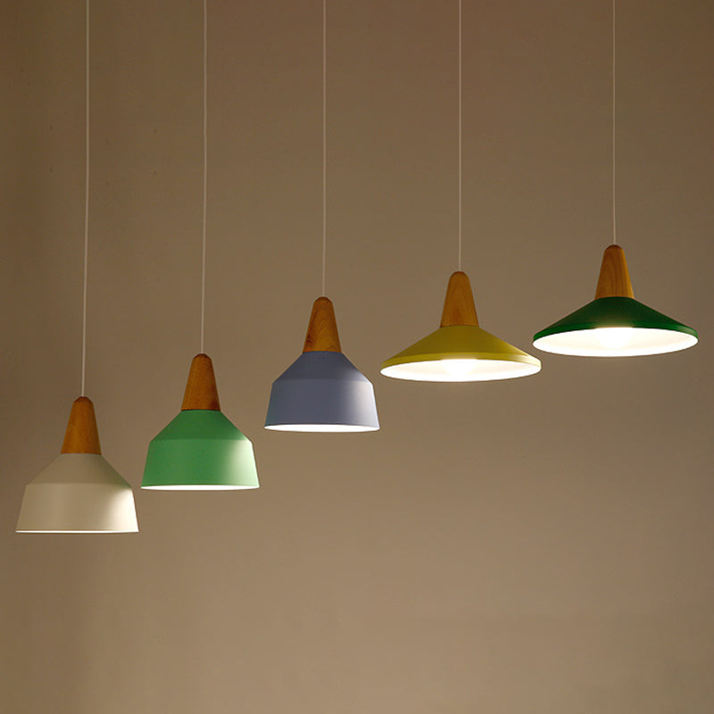 Trota in legno in metallo Trota sospesa a sospensione Simplicità Simplicità Apparecchio di illuminazione a sospensione per camera da letto