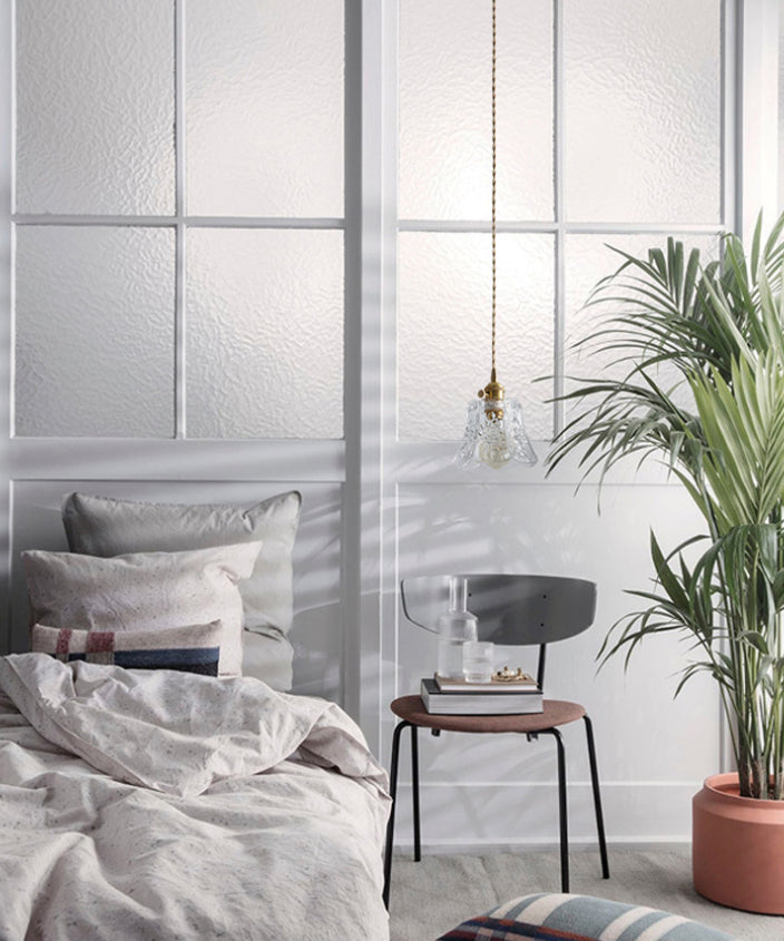 1-Bulb Carved Glass Pendant Vintage Brass Scalloped Bedside Pendulum Light with Rotary Switch