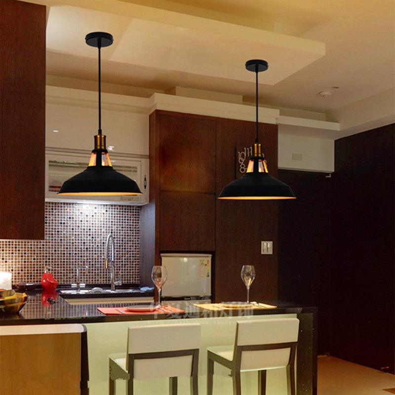 Assalto a sospensione Light Vintage Style Restaurant Light Segret con tonalità in metallo dipinto