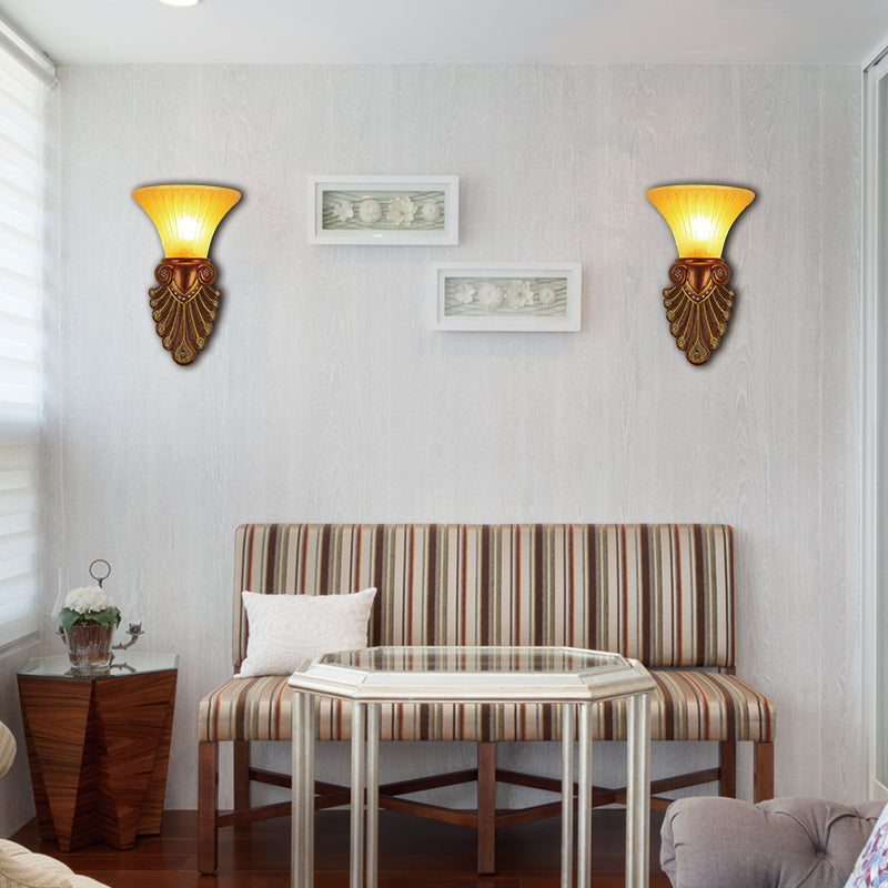 Ombra sfumata da comodino con palette moderne vetro ambra moderno 16 "/20,5" W 1 Lulb Bronzo Finitura Bronzo Luce da parete con design di coda di pavone