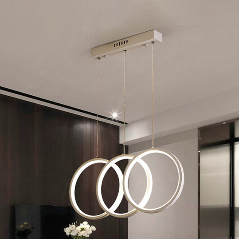 Kreise Esszimmer hängende Anhänger leichte Metall LED Einfachheit Deckenheizlicht in Weiß