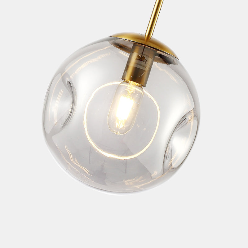 Lámpara de colgación esférica de vidrio con hoyuelos simplicidad de acabado de latón de la cabeza para cenar para cenar