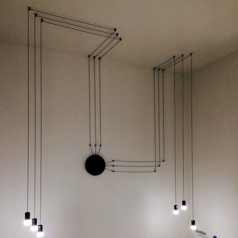 Lampada a sospensione lineare nera Lampada di sospensione a LED in metallo minimalista creativo