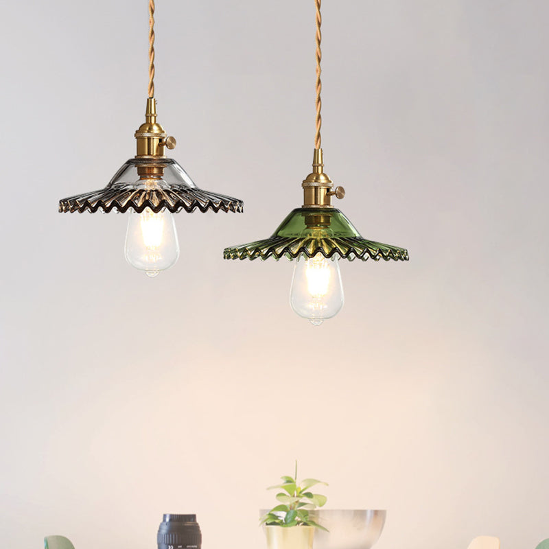 1 Lights de plafond suspendus à l'éclat léger créatif moderne en verre pour le magasin de vêtements