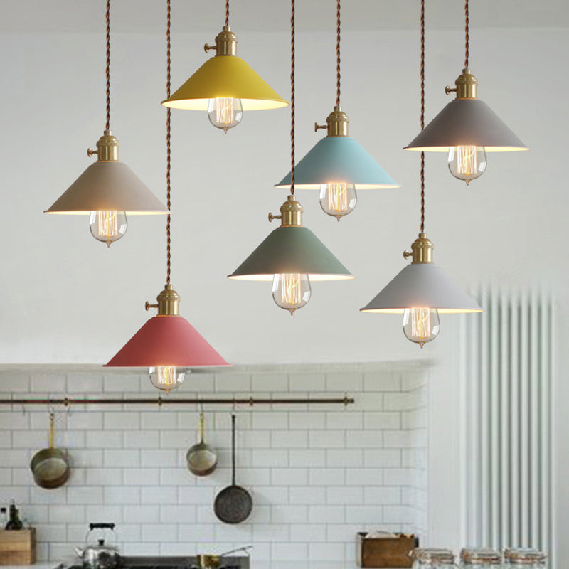 Cône suspendu pendant lumière simplicité metal metal suspendu luminaire pour restaurant