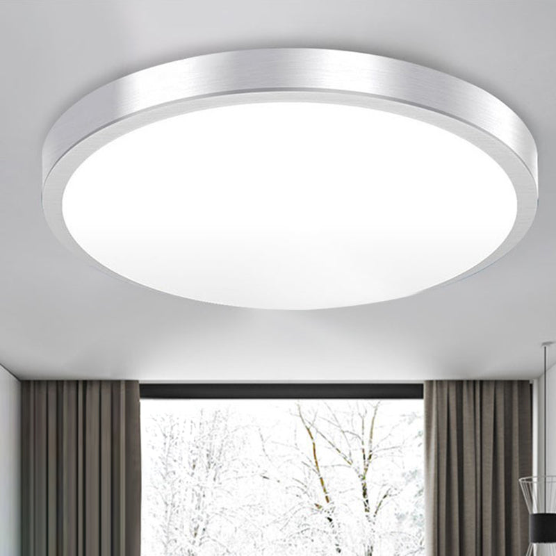 Simplicity Circular Ceiling Light Fixture Metal LED Bedroom Flush-Mount Light Fixture in Chrome