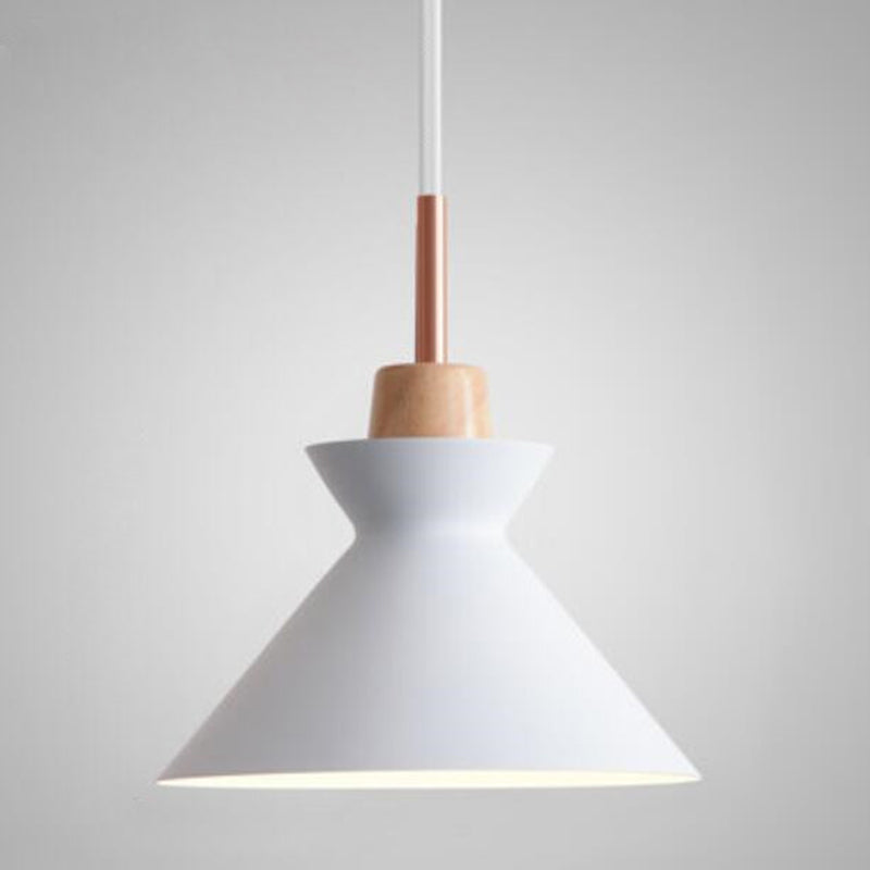 Tonalità in metallo appeso leggero stile nordico 1 ristorante leggero con soffitto a sospensione con top in legno