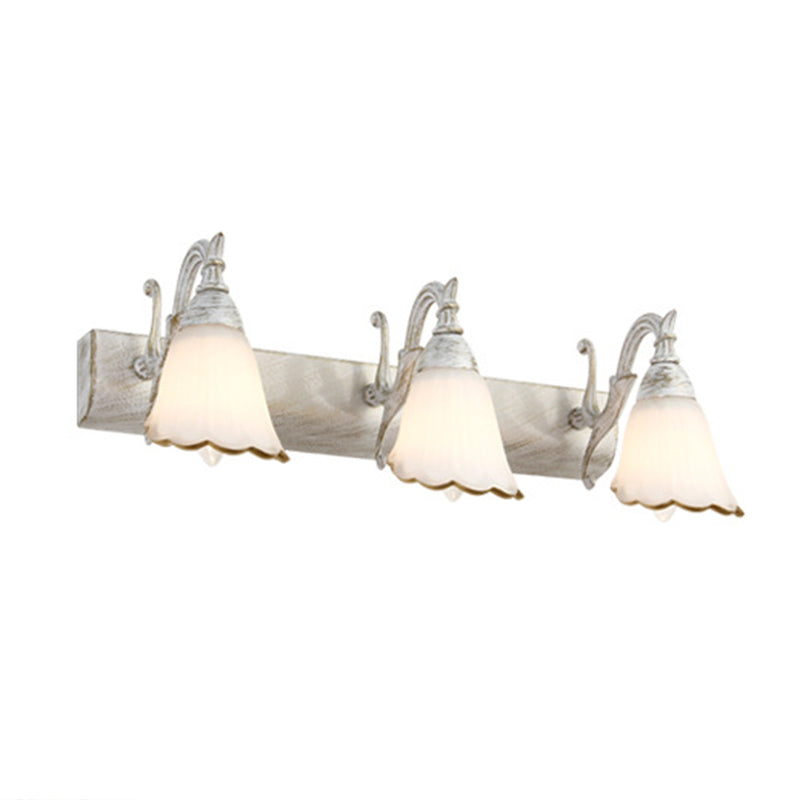 Distressed Design Bathroom Vanity Light 3-Light Traditional Wall Sconce with Shades