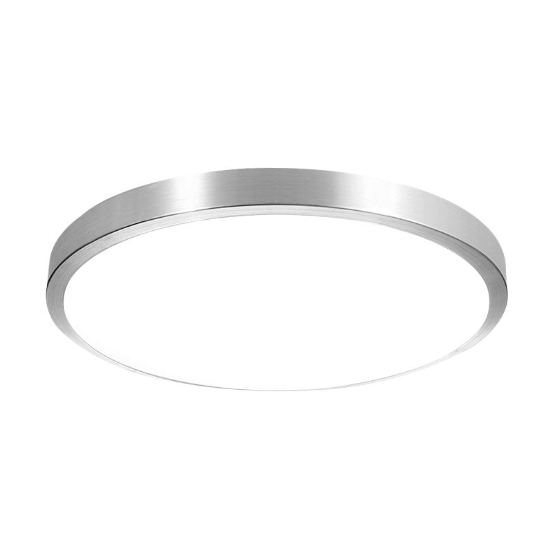 Metal Circle Flush Mount Light Fixture Simplicité LED Chrome Flush Ceiling Light