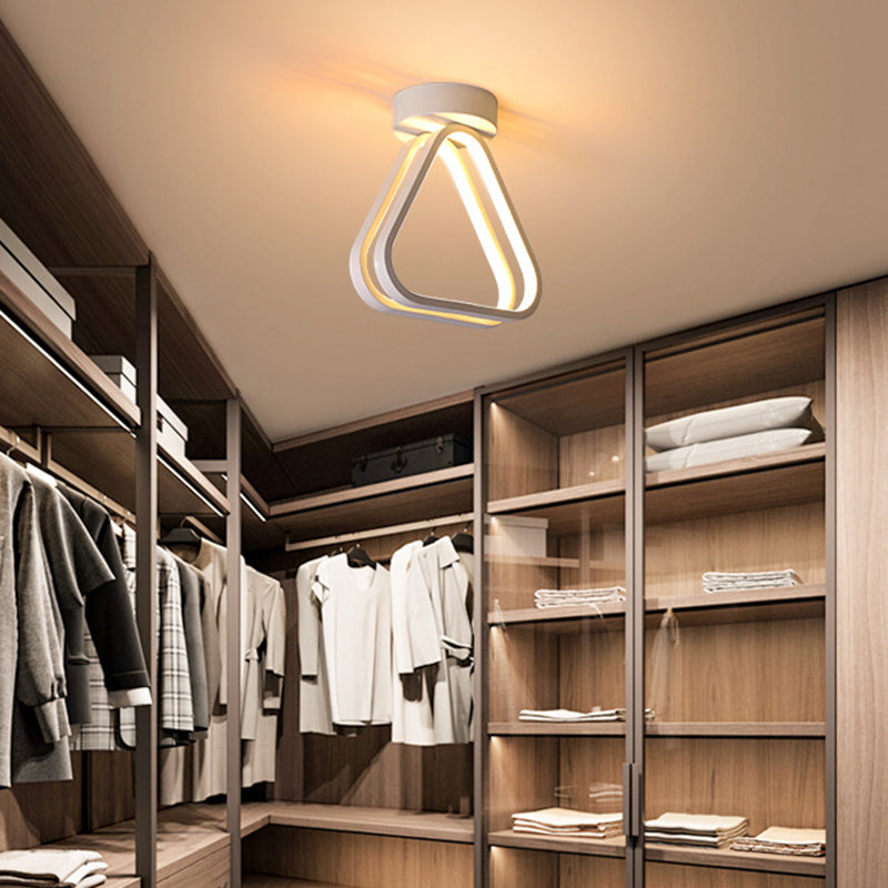 Lámpara empotrada moderna de aluminio con 1 cabeza montada en el techo del pasillo con anillo de halo