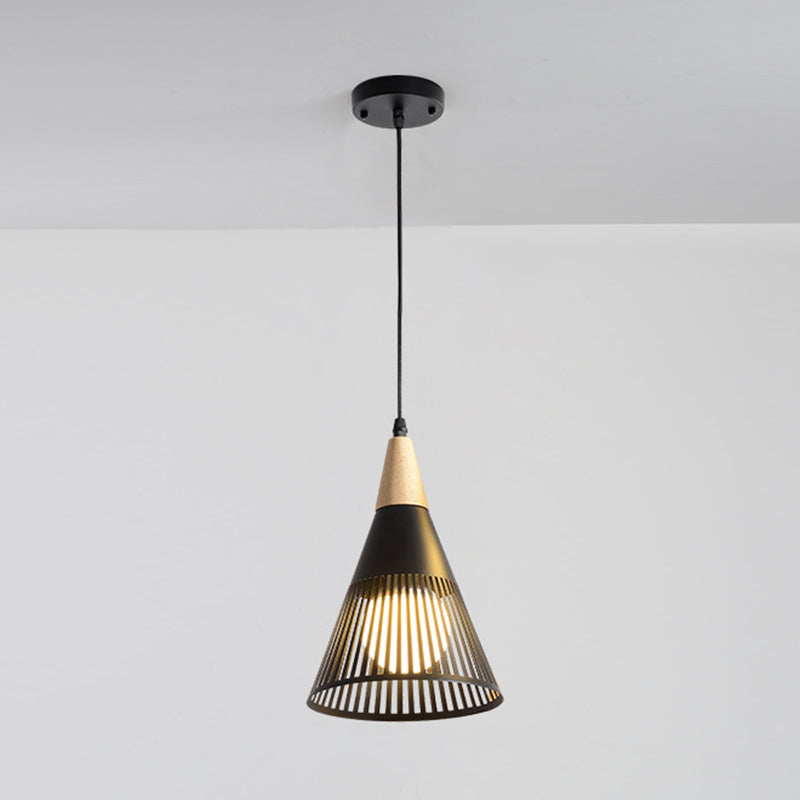 Noordse moderne stijl taps toelopende houten bovenste hanglamp metalen draadkooi woonkamer hangende lamp