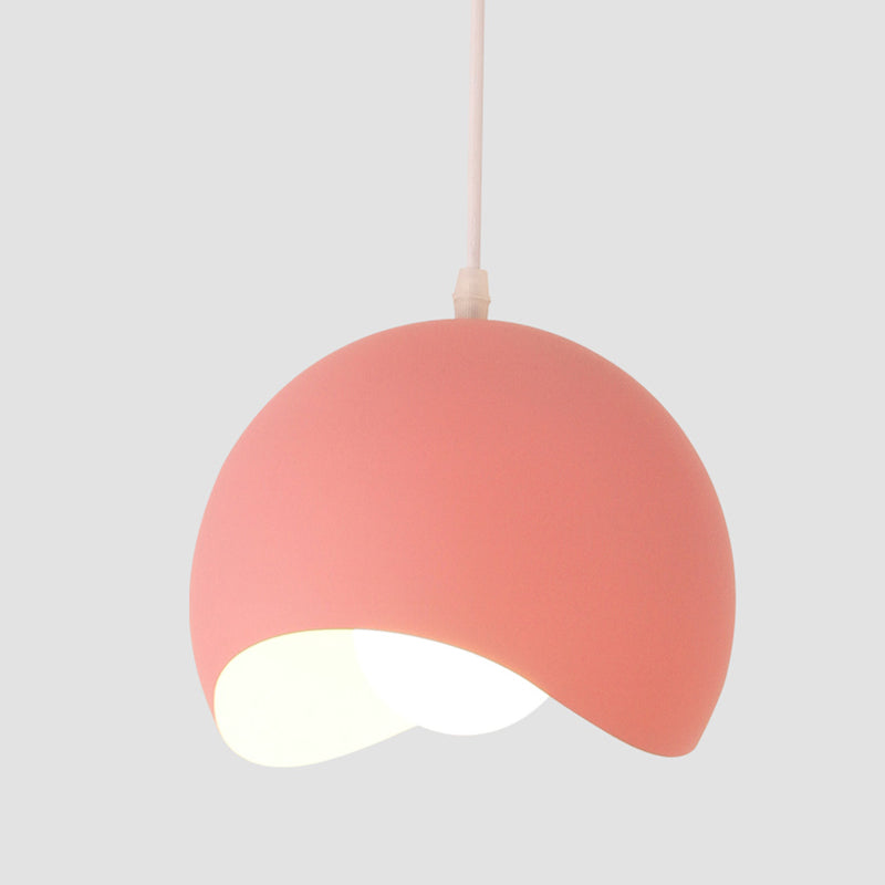 Lámpara colgada con cúpula de aluminio Macaron de 1 luce con diseño de borde de olas