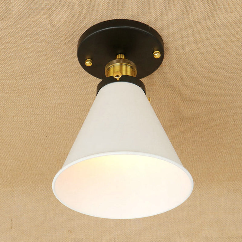 Mini lámpara de techo de estilo industrial, lámpara de montaje semiempotrado con pantalla de metal blanco, 1 luz, cafetería