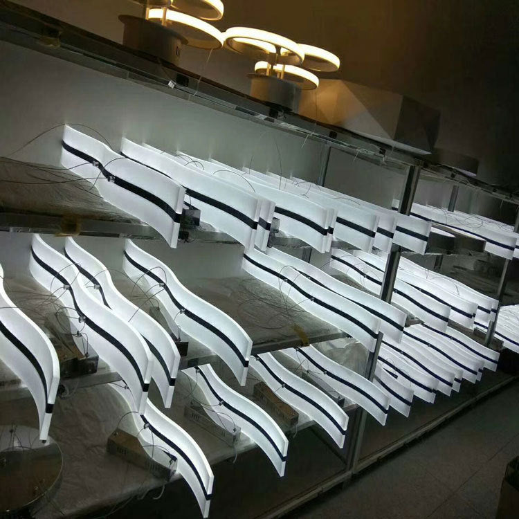 Wave Large Kitchen Pendant Lights Acrylic Modern Simplicity Island Chandelier Lights for Restaurant