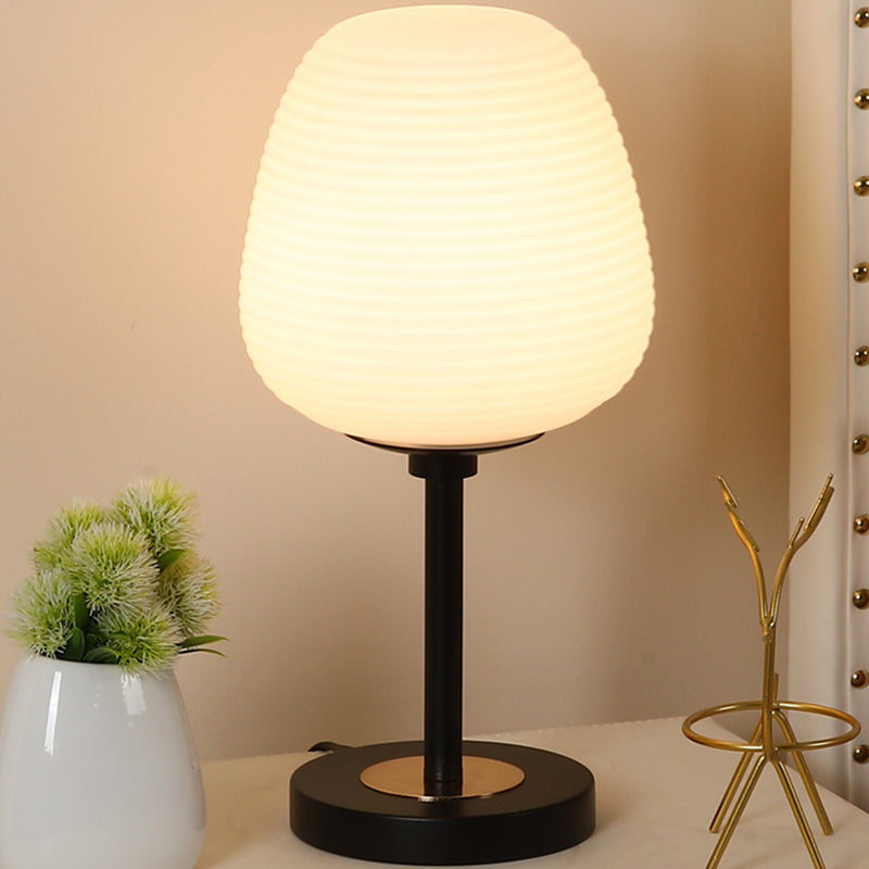 Flowerbud-Glas Nachttisch Lampen Einfachheit 1 Lichttisch Licht für Wohnzimmer