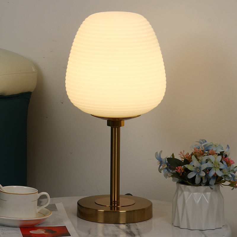 Flowerbud-Glas Nachttisch Lampen Einfachheit 1 Lichttisch Licht für Wohnzimmer