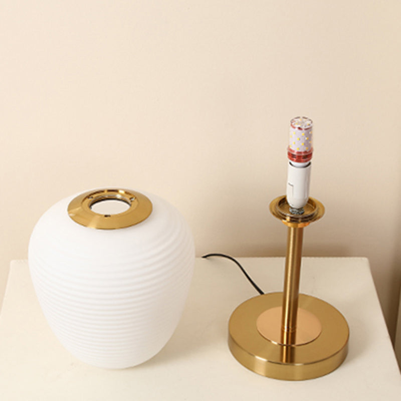 Flowerbud-Glas Nachttisch Lampen Einfachheit 1 Lichttisch Licht für Wohnzimmer