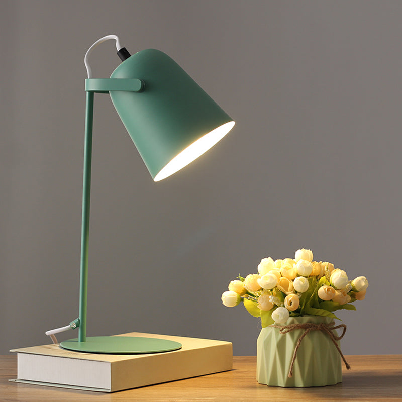 Lampada da tavolo da tavolo da tavolo in stile da 13,7 "sfumatura a campana in metallo semplicità di lettura di lettura per camera da letto