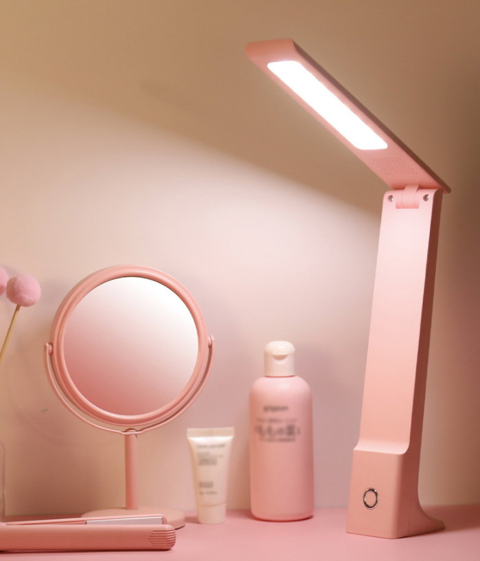 Modern Table Lamp With Usb Port Plastic Table Light