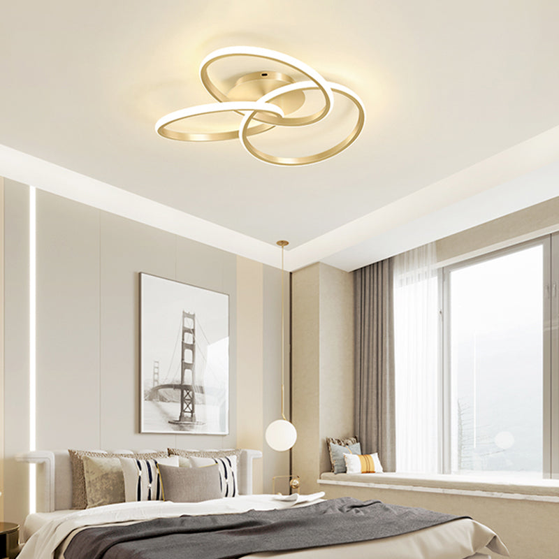 Lineare Eisen-LED-Unterputz-Deckenleuchte im modernen Stil mit 3 Leuchten für Schlafzimmer