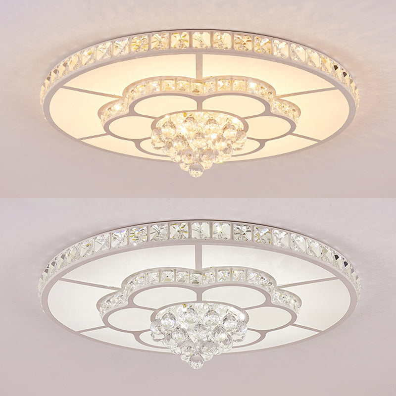 Minimalist Round Flush Ceiling Light Crystal Sitting Room LED Flush Mount Fixture in White