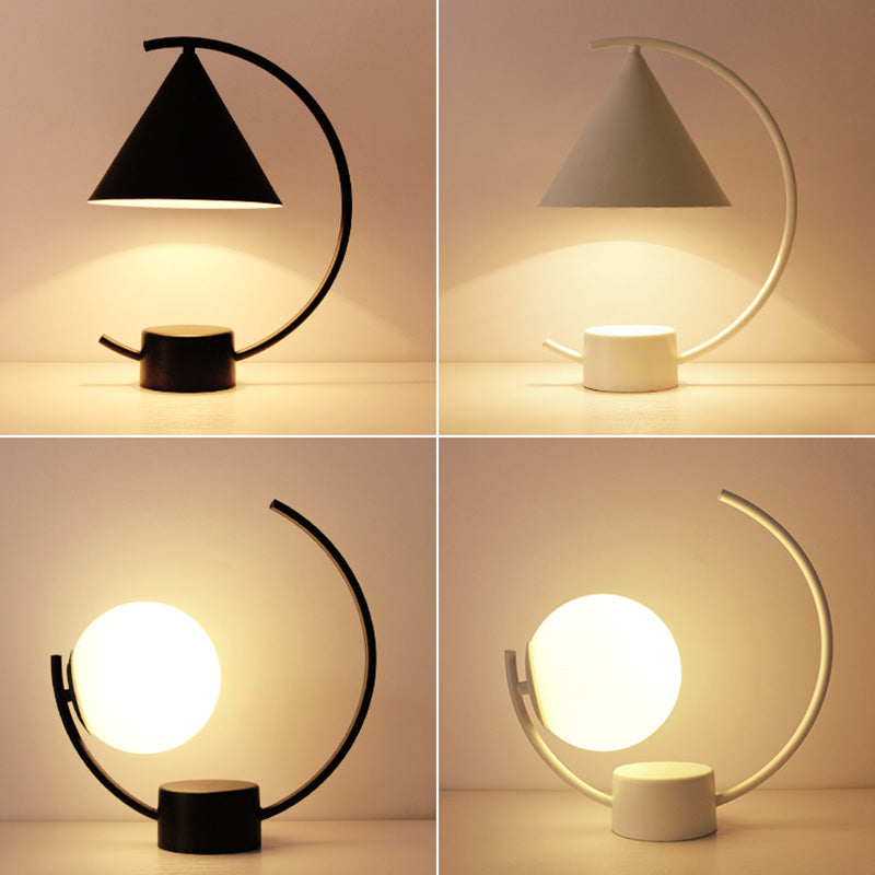 Accensione del tavolo della curva in stile nordico Metallic 1 camera da letto per camera da letto da letto