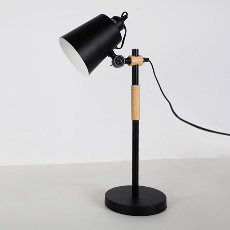 Lámpara de escritorio de tono de cono con pivoteas Metal nórdica de 1 luces Ligera de lectura de la sala de lectura