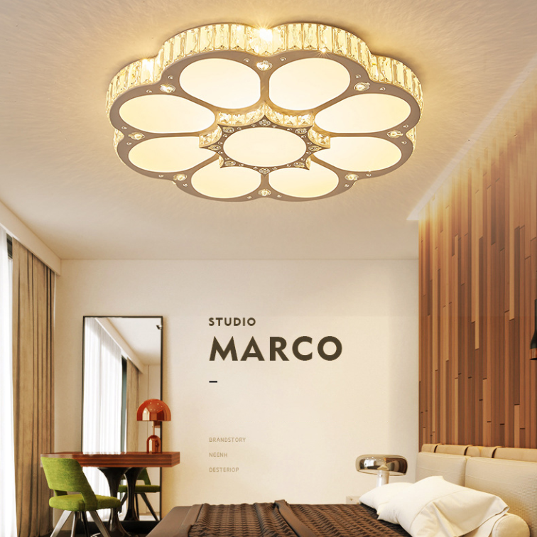 Flower Ceiling Mounted Light Minimalist Crystal Bedroom LED Flush Light in White