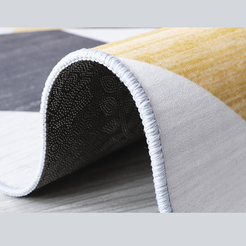 Grey Tone Modern Indoor Rug Polyester Geometric Print Carpet Easy Care Rug for Home Decoration