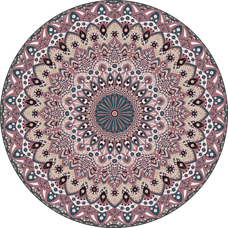 Tapis traditionnel Glam de couleur foncée