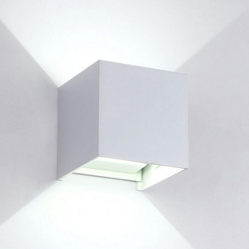 Moderner minimalistischer Stil nach oben und unten LED Wandleuchte Metal 2 Lichter Wandleuchten für Außenwand