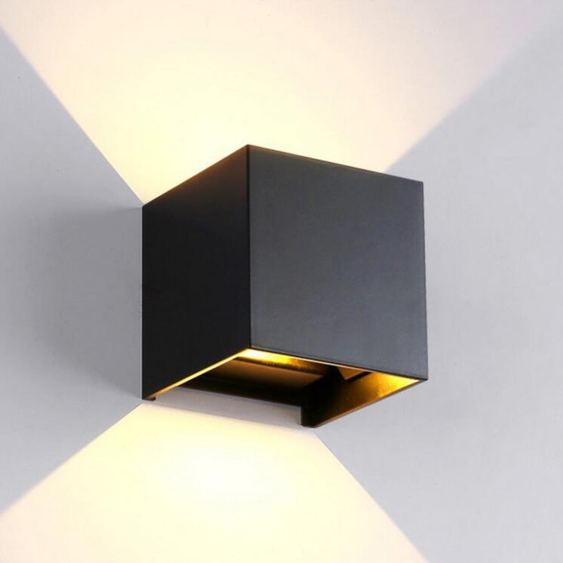 Moderner minimalistischer Stil nach oben und unten LED Wandleuchte Metal 2 Lichter Wandleuchten für Außenwand