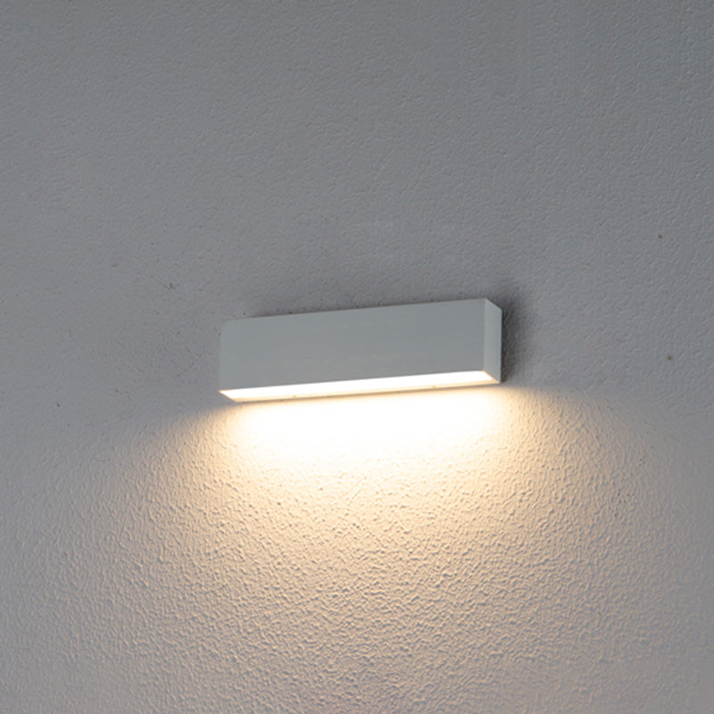 Modern Minimalist Style Linear Up and Down LED Wall Sconce Metal Wall Mounted Lamps
