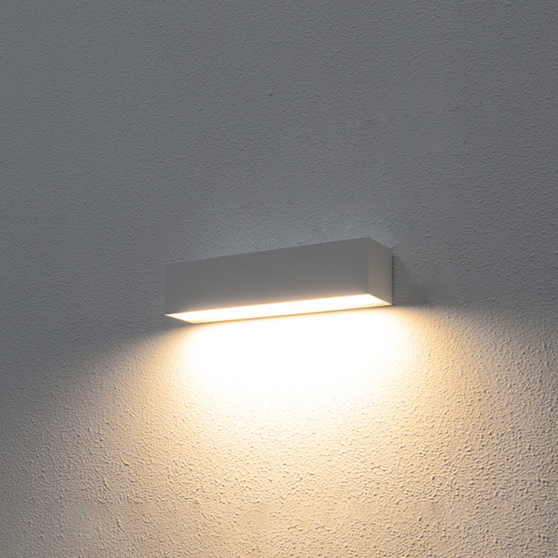 Modern Minimalist Style Linear Up and Down LED Wall Sconce Metal Wall Mounted Lamps