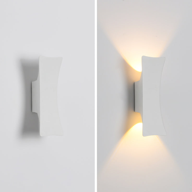 Modern Minimalist Style Up and Down LED Wall Sconce Metal Wall Mounted Lamps for Doorway