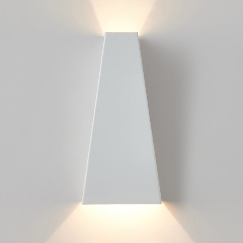 Modern Minimalist Style Geometric Up and Down LED Wall Sconce Metal Wall Light for Stairway