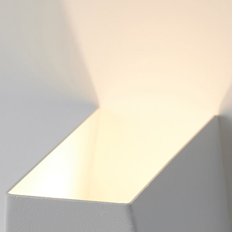 Modern Minimalist Style Geometric Up and Down LED Wall Sconce Metal Wall Light for Stairway