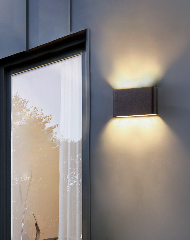 Modern Minimalist Style Wall Mounted Light Fixture Metal 2 Lights Wall Lights