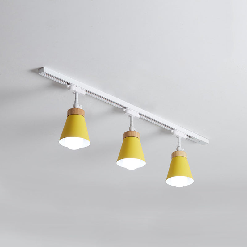 Nordic Metal & Wood Rail Lighting luminaires pour éclairage conique encastré de rail de plafond dans le hall d'entrée et la chambre à coucher