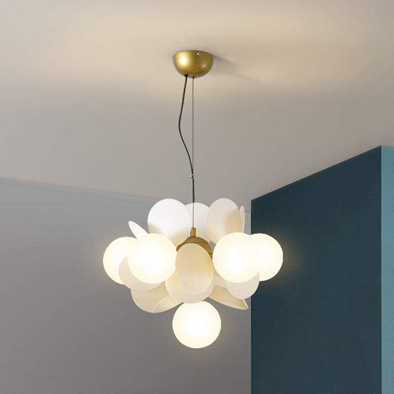 Bubbles Bedroom Ceiling Pendant Light Metal Nordic Style Chandelier Light Fixture
