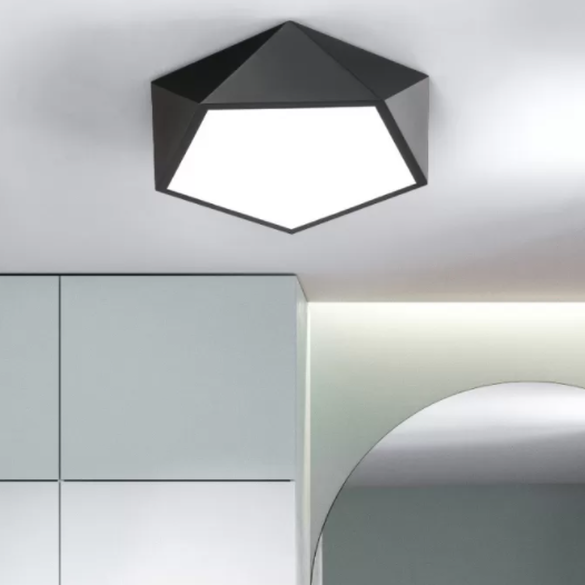 Plafonnier encastré pentagone nordique en métal LED pour chambre à coucher