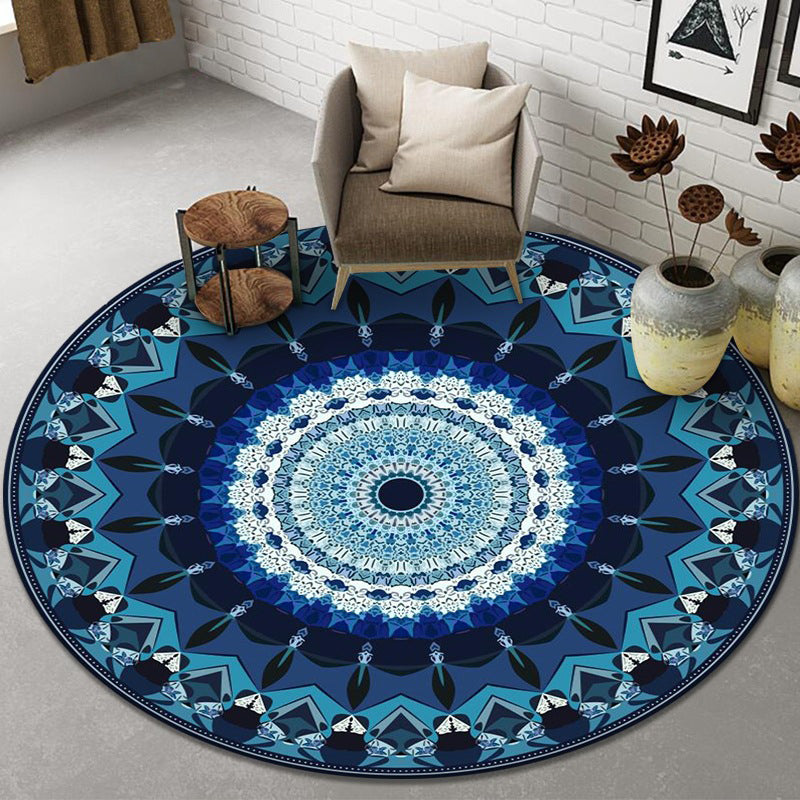 Tapis à imprimé floral marocain