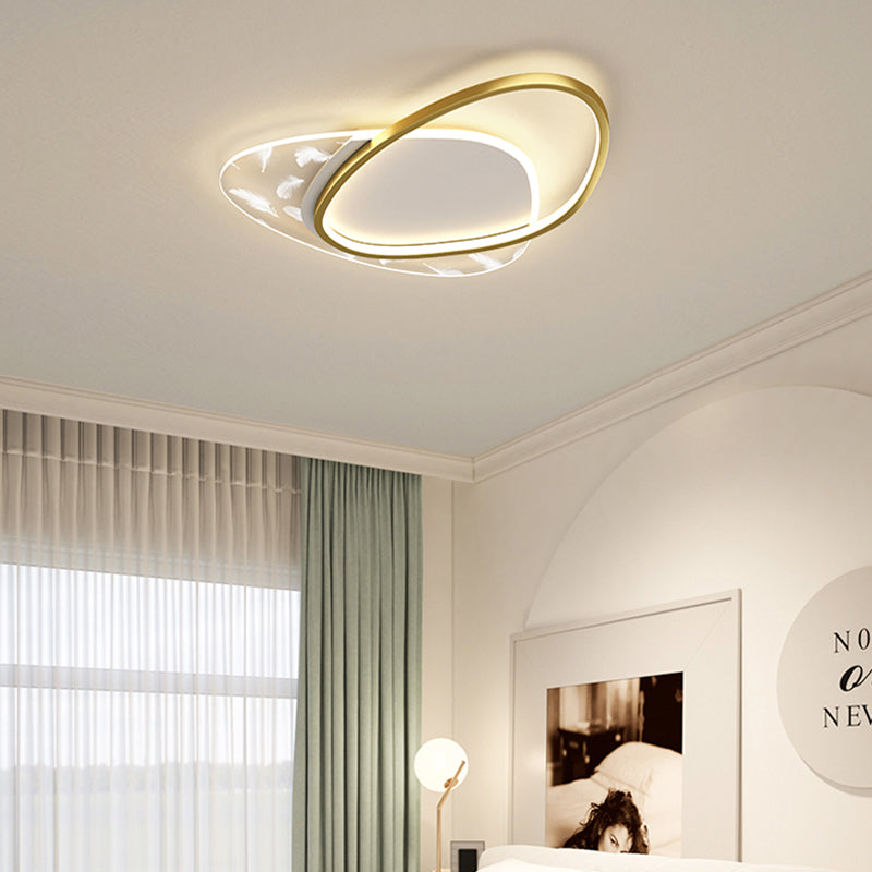 Gouden geometrische LED-plafondlamp in moderne creatieve stijl veren acryl semi-inbouwmontage voor woonkamer