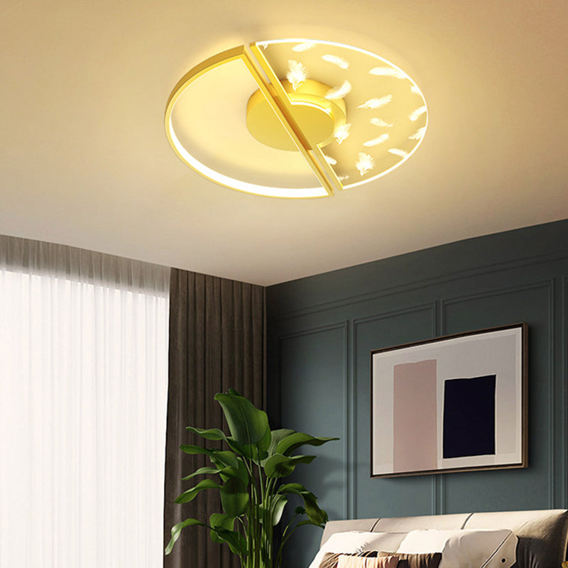 Feather LED Flush Mount Light Modern Acrylic Bedroom Ceiling Light in Black-Gold