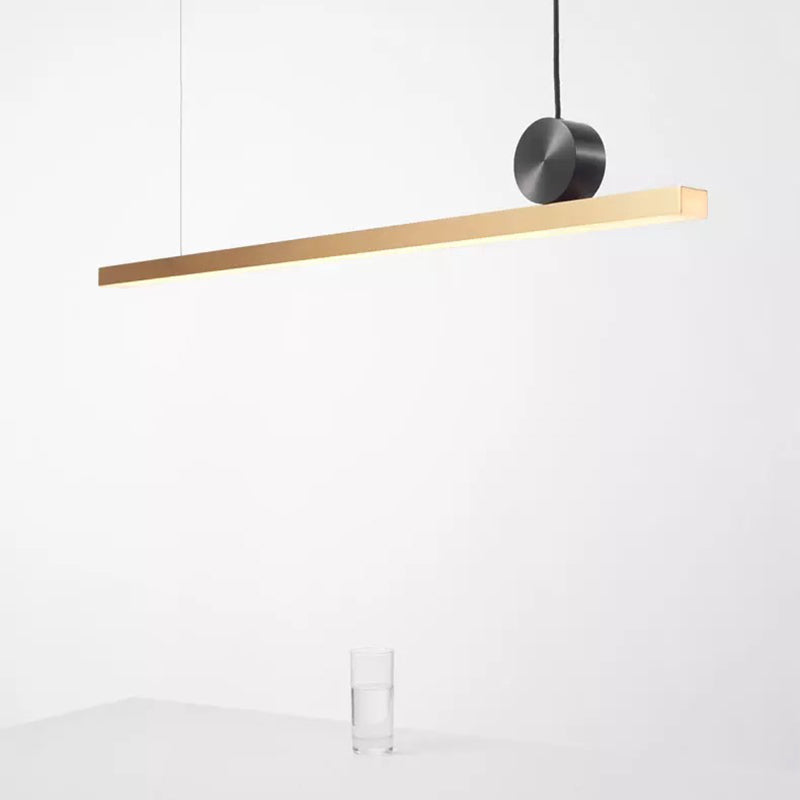 Luci di lampadari dell'isola lineare Simplicità Fissature di illuminazione del lampadario acrilico per tavolo da pranzo