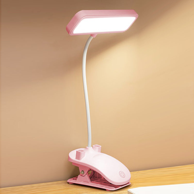 Lampada da tavolo USB moderna in stile minimalista Lampada da tavolo in plastica a 1 luce per studio